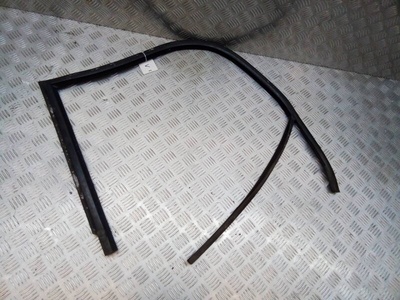 7l0837432 Уплотнитель двери Porsche Cayenne 955 2002-2007