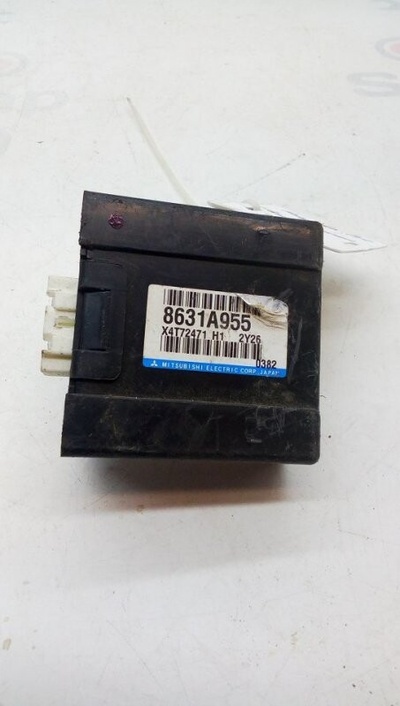 8631A955 Блок электронный Mitsubishi Outlander GF2W 2012>