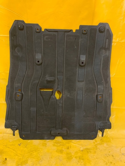 758909807r крышка под двигатель пол renault megane iv 1.3