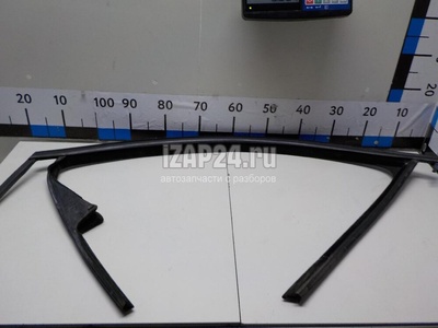 5M0837431C5AP Уплотнитель стекла двери VAG Golf Plus (2005 - 2014)