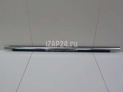 4E0853283E2ZZ Накладка стекла переднего левого VAG A8 [4E] (2002 - 2010)