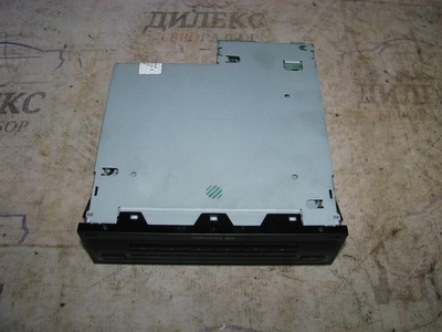 8X0035110B ченджер компакт дисков Audi A4 (B8) 2007-2015 2011