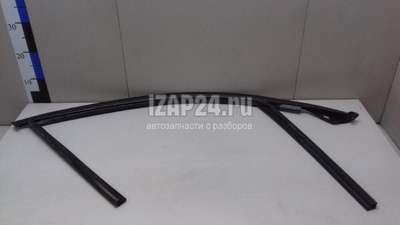 51337066614 Уплотнитель стекла двери BMW 1-серия E87/E81 (2004 - 2011)