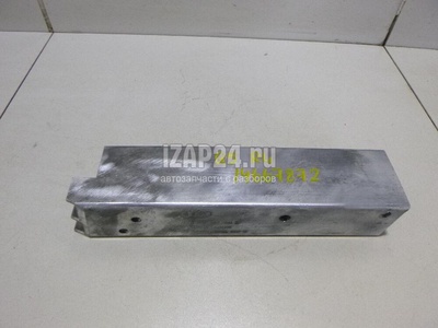 8R0807331B Кронштейн усилителя заднего бампера левый VAG Q5 [8R] (2008 - 2017)