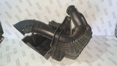 LF5013201B Резонатор воздушного фильтра Mazda 3 I (BK) Рестайлинг (2006–2009) 2008 LF50-13-201B