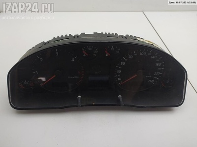 4B0920900JX Щиток приборный (панель приборов) Audi A6 C5 (1997-2005) 2001