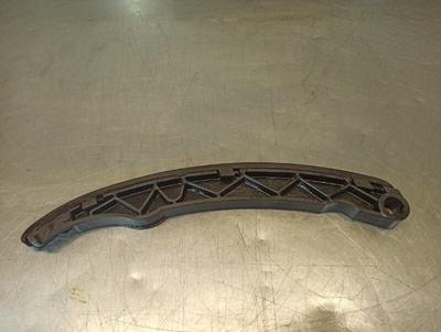 ZY0812670A башмак натяжителя цепи Mazda Mazda3 BL 2012