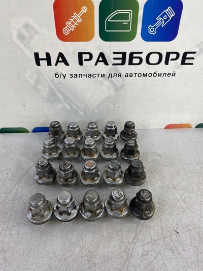 9094201103 комплект колесных гаек LEXUS LX570 3 2012 90942-01103