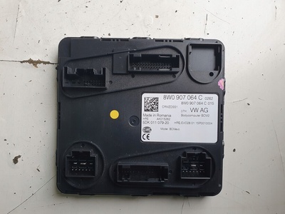 8W0907064C модуль комфорта audi a4 b9