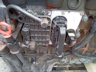0000700879 Блок управления двигателем Mercedes Axor 2003