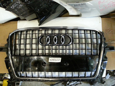 8R0853651AB Решетка радиатора Audi Q5 I (8R)