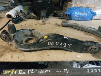 BBP328300A Рычаг задний нижний Mazda 3 2 (BL) BL, BL14F, BL12F, BLA4Y, BL 2011 BBP3-28-300A