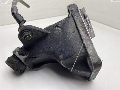 4B0199308 Кронштейн двигателя опорный R Audi A4 B5 (1994-2001) 1999
