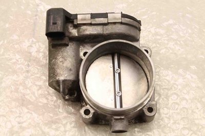 07D133062 Заслонка дроссельная Audi A8 D3 4E 2004-2010