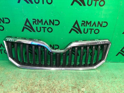 5l0853668a9b9 решетка радиатора SKODA YETI РЕСТАЙЛИНГ 2014 , 5l0853668a