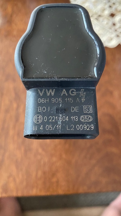 Катушка зажигания volkswagen , skoda , audi , porshe 06h905115a