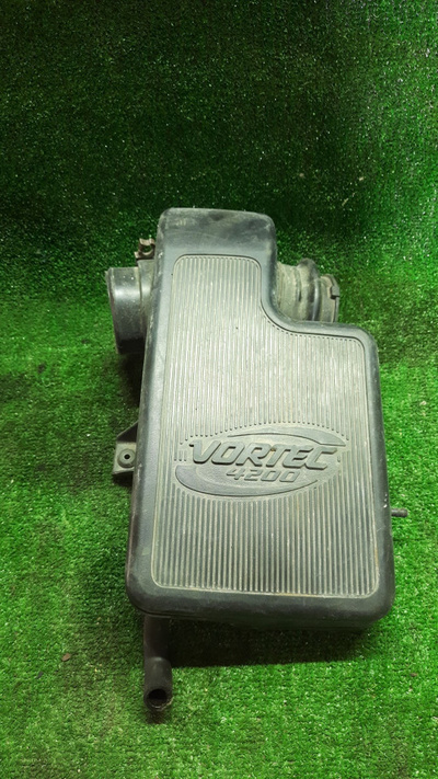 Резонатор воздушного фильтра Chevrolet TrailBlazer I 2001г.