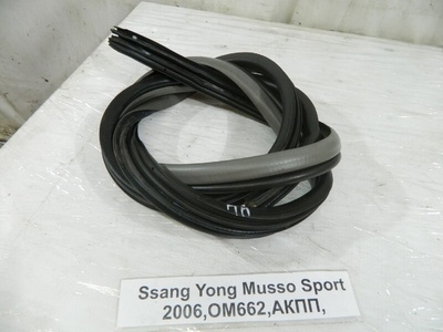 7212005004AAR Уплотнитель двери Ssang Yong Musso Sport FJ FJ 2006 72120-05004AAR