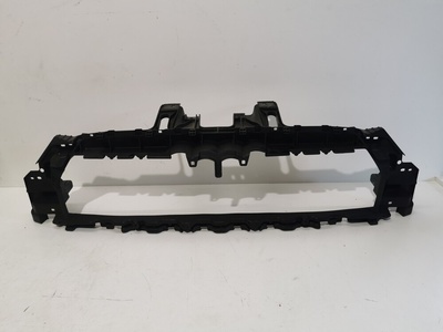 8U0853692C решетка радиатора решетки передняя audi рестайлинг q3