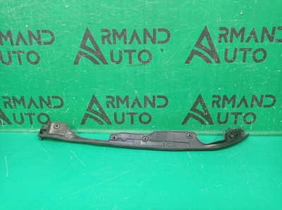51767390136 Уплотнитель двери Нижн. Mini Countryman F60 2016-нв , 7390136