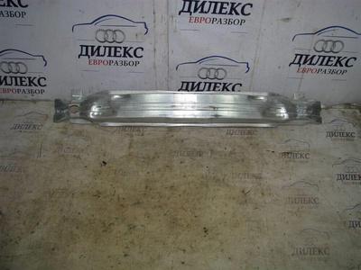 4F0807111E усилитель переднего бампера Audi A6 (C6 4F) 2004-2011 2010
