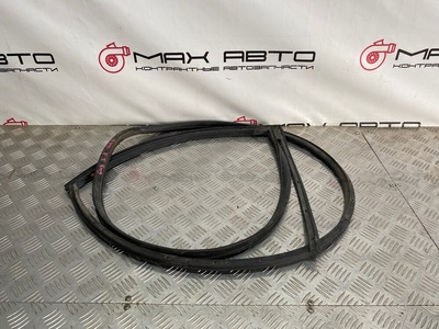 831401H500 уплотнительная резинка двери Kia Ceed ED 2006-2012 , 22, <strong>-Б/У Детали сняты с АВТОМОБИЛЯ</strong>