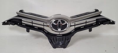 5311402380 решетка радиатора значек toyota auris ii 2 рестайлинг 2015 -