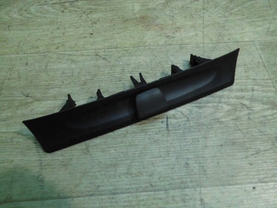 8650365 volvo s60 v70 ii 00 - 04 крепление на długopis eu
