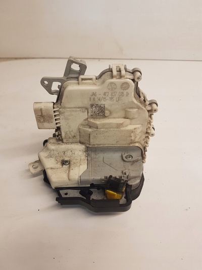 4F2837015D замок дверь левый передняя audi a6 c6 6 пин