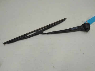 8D9955407A Щеткодержатель (поводок стеклоочистителя, дворник) Audi A4(B5) 1999