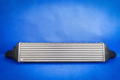 4G0145805L интеркулер радиатор audi a6 4g a7