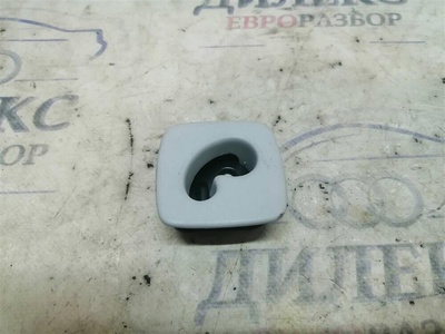 5n0861706a крючок для одежды VW Tiguan 2007-2011