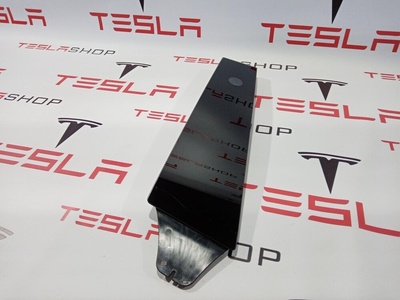 149424100A Молдинг (накладка кузовная) правый Tesla Model Y 2020 1494241-00-A,1516258-00-D