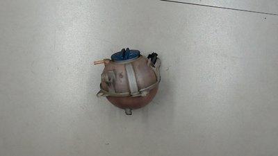 1K0121407A Бачок расширительный Volkswagen Passat 6 2005-2010 2009