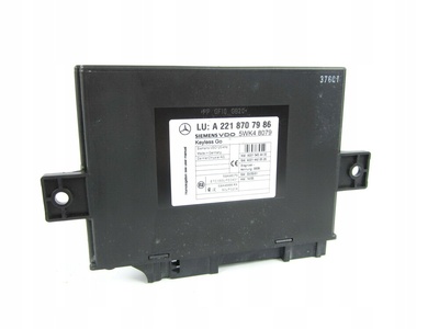 A2218707986 блок keyless его мерседес w221