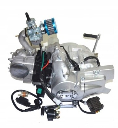 Инжектор на скутер. Двигатель 139fmb 125. 125 BTS Junak. Двигатель Хонда 110 инжектор для скутера. Двигатель на мопед мотоленд 110.