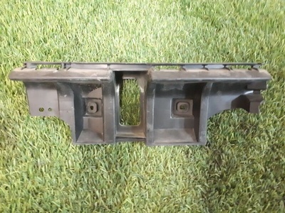 30657219 крепление бампера Volvo C30 I, I рестайлинг, Хэтчбек, 3dr, II, II рестайлинг, 5dr, MW, MS, MS20, MS21, MS38, MS43, MS50, MS58, MS66, MS67, MS68, MS75, MS76, MS77, MS84, MW20, MW43 2006-2009. 2007-2012