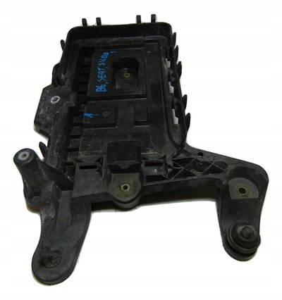 1K0915333C подставка akumulatora volkswagen audi seat skoda