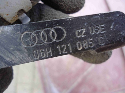 06H121085C Патрубок (трубопровод, шланг) Audi A4 2008