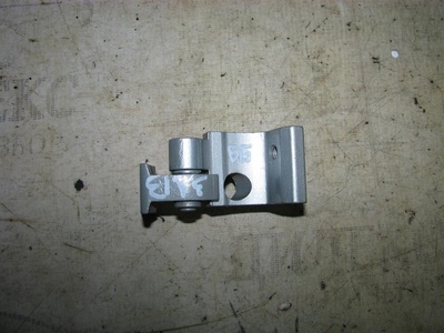 8p4833401a петля двери Audi A3 (8PA) 2004-2013 2008