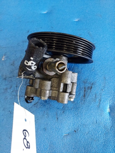 04593830AA насос а / м с доводчиком chrysler voyager 2.8 ti