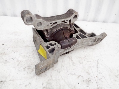 CV616F012GA форд kuga mk2 рестайлинг подушка двигателя