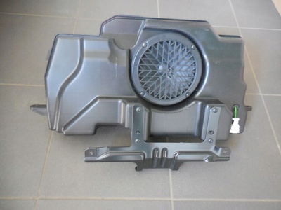 8R0035382B audi q5 8r динамик сабвуфер