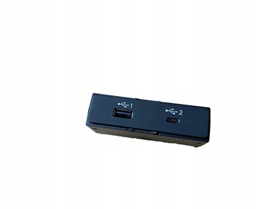 82A035736 audi a1 82a a3 8y порт usb