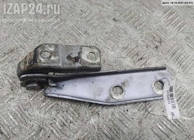 8P0823302 Петля капота правая Audi A3 8P (2003-2012) 2005