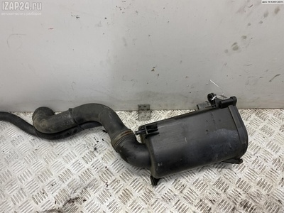 8Z0129607C Корпус воздушного фильтра Audi A2 8Z (1999-2005) 2002