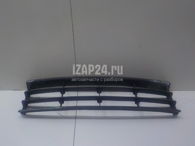 1Z0853677C Решетка в бампер центральная VAG Octavia (A5 1Z-) (2004 - 2013)