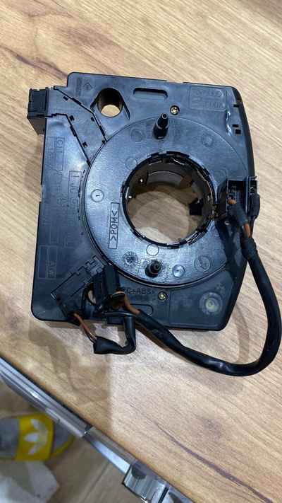 1J0959654AL клокспринг airbag датчик угол поворота a6 c5