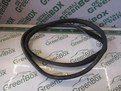 A2056970151 Уплотнитель Mercedes C W205 2017