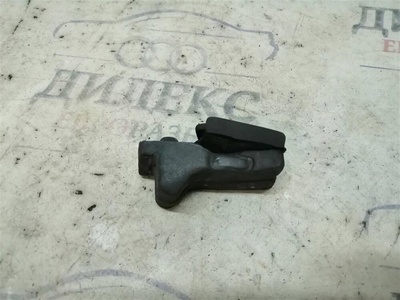 4f0823721 уплотнитель Audi Allroad quattro 2005-2012